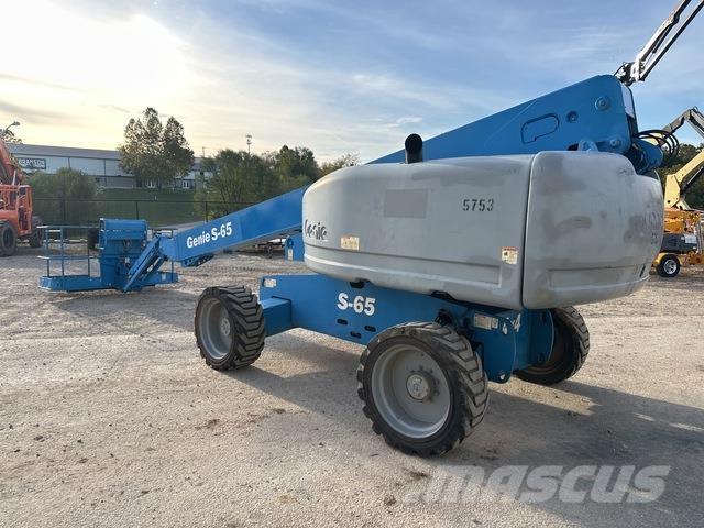 Genie S-65 Piattaforme a braccio articolato