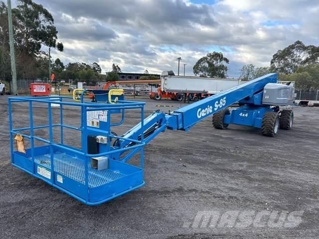Genie S-85 Costruzioni - Altro