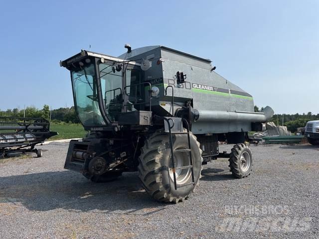Gleaner R50 Mietitrebbiatrici