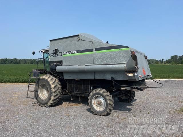 Gleaner R50 Mietitrebbiatrici