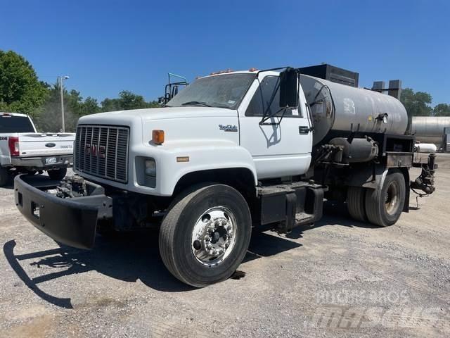 GMC C6500 Betoniere