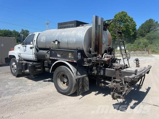 GMC C6500 Betoniere