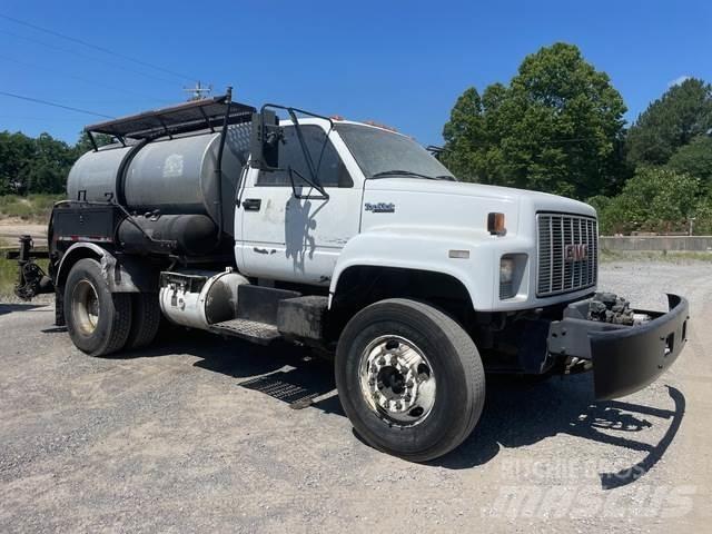 GMC C6500 Betoniere