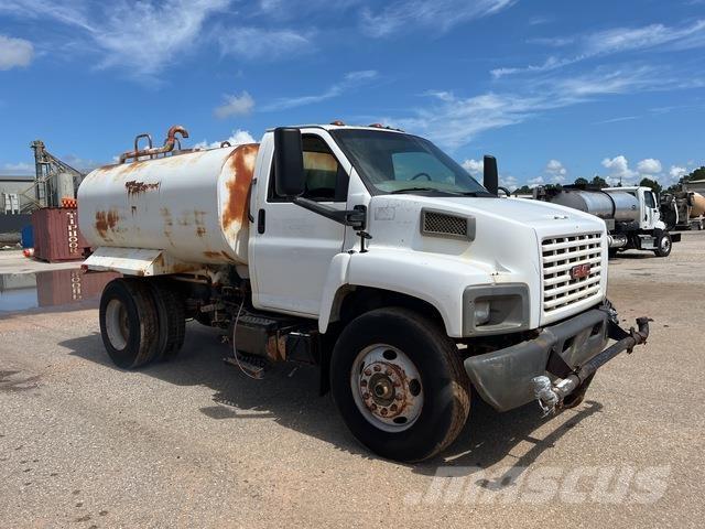 GMC C7500 Autocisterne