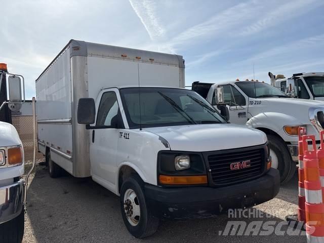 GMC Savana Camion cassonati