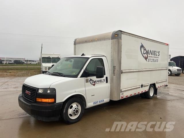 GMC Savana Camion cassonati