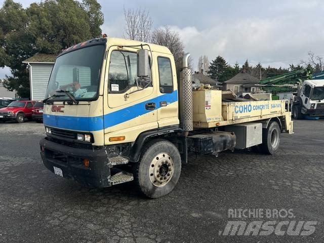 GMC T7500 Autopompe per calcestruzzo