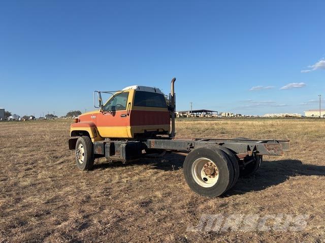 GMC Topkick Cabine e interni