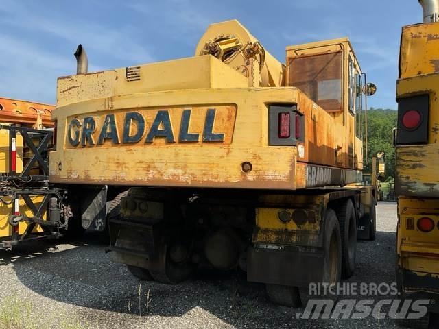 Gradall XL4100 Escavatori gommati