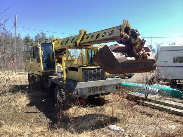Gradall XL5100 Escavatori gommati
