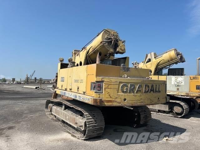 Gradall XL5210 Escavatori cingolati