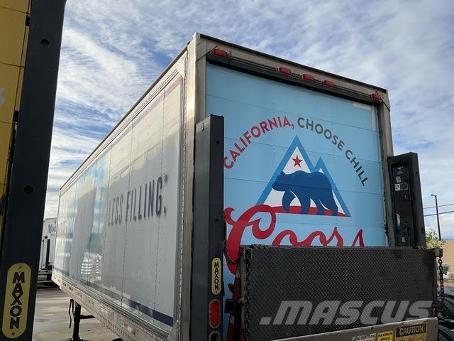 Great Dane  Rimorchi cassonati