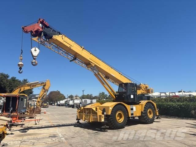 Grove RT-65S Gru per terreni difficili