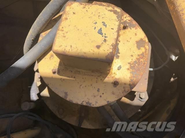 Grove RT-65S Gru per terreni difficili