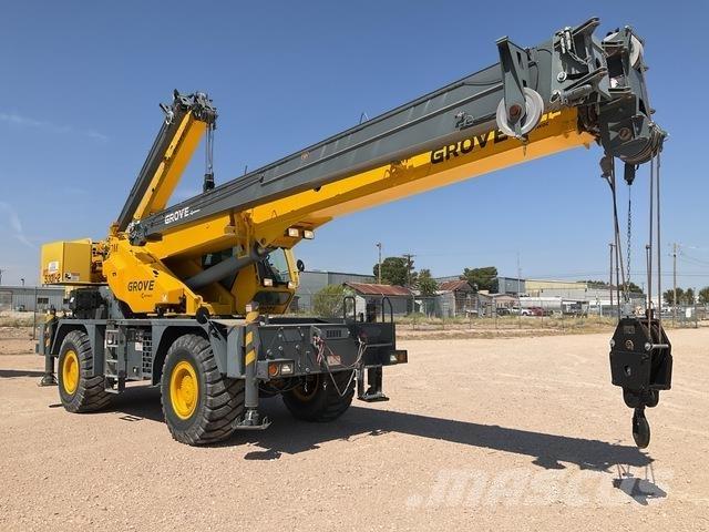 Grove RT530E-2 Gru per terreni difficili