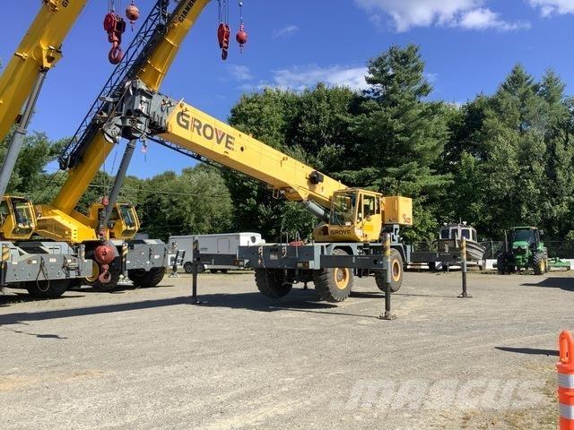 Grove RT540E Gru per terreni difficili