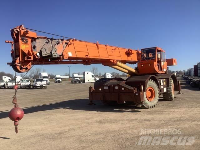 Grove RT745 Gru per terreni difficili