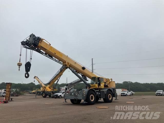 Grove RT875E Gru per terreni difficili