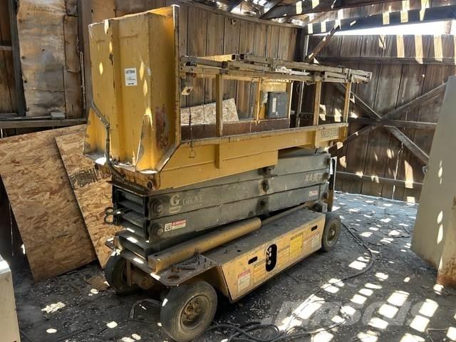 Grove SM3184XT Piattaforme a pantografo