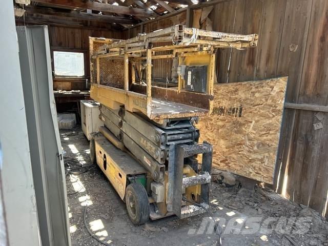 Grove SM3184XT Piattaforme a pantografo