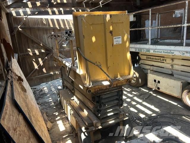 Grove SM3184XT Piattaforme a pantografo