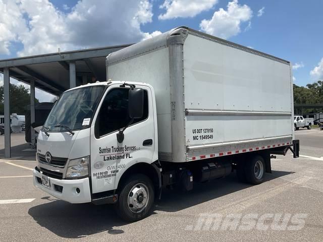 Hino 155 Camion cassonati