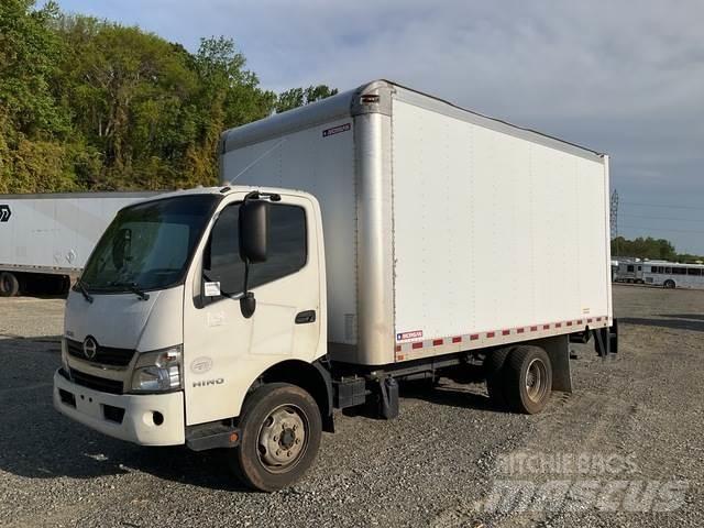 Hino 195 Camion cassonati