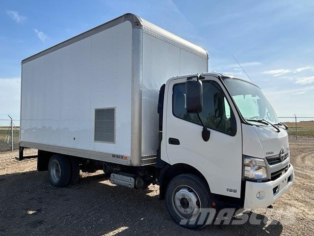 Hino 195 Camion cassonati