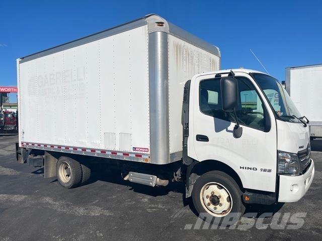 Hino 195 Camion cassonati