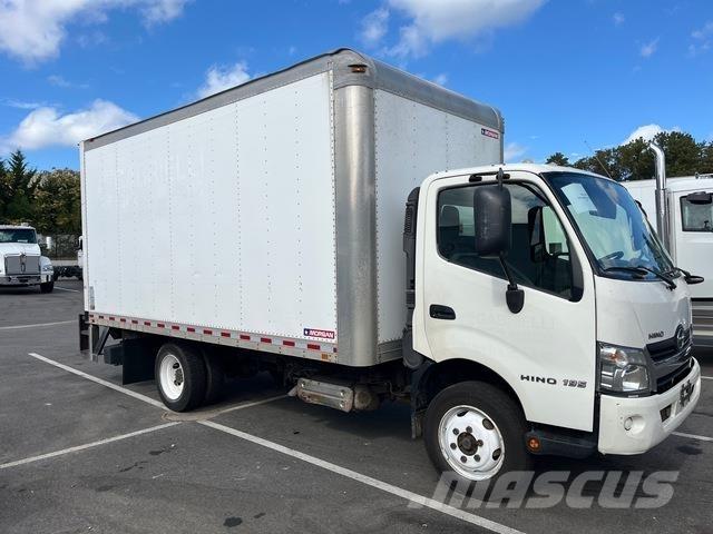 Hino 195 Camion cassonati