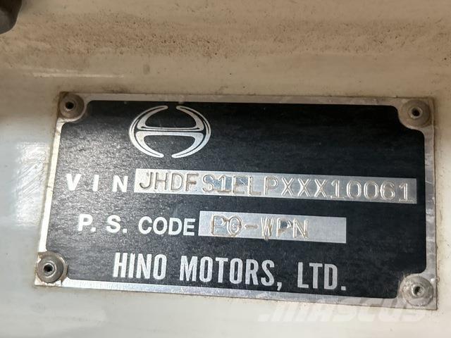 Hino 1ELPG-WPN Motrici e Trattori Stradali