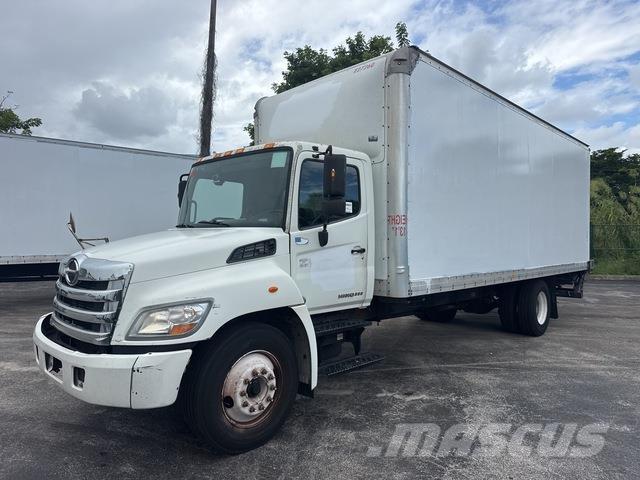Hino 238 Camion cassonati