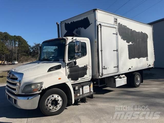 Hino 258 Camion cassonati