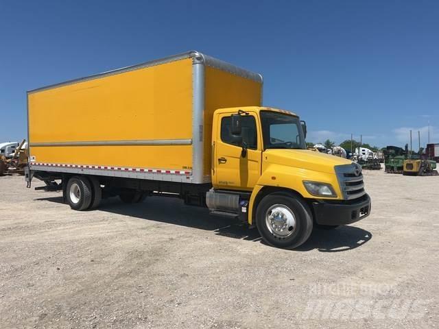 Hino 268 Camion cassonati
