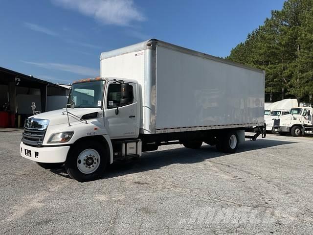 Hino 268 Camion cassonati