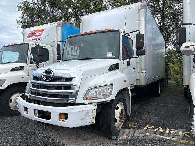 Hino 268 Camion cassonati