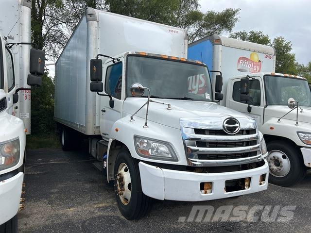 Hino 268 Camion cassonati