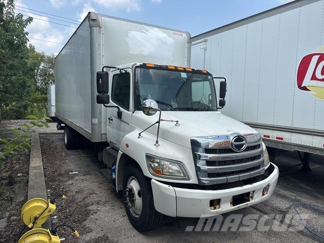 Hino 268 Camion cassonati