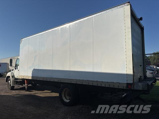 Hino 268 Camion cassonati