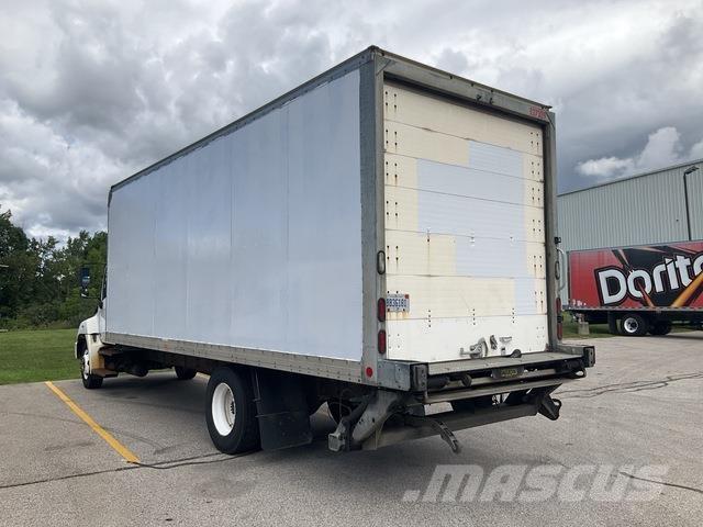 Hino 268 Camion cassonati