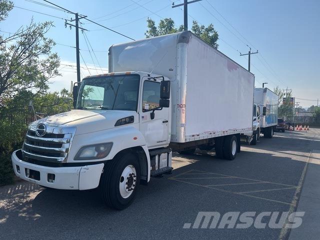 Hino 268 Camion cassonati