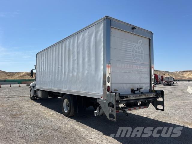 Hino 268 Camion a temperatura controllata