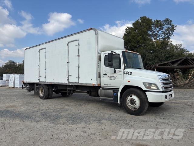 Hino 268 Camion cassonati