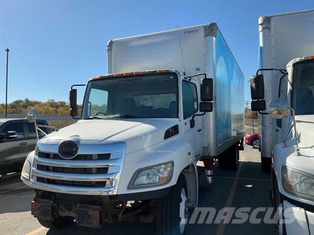 Hino 268 Camion cassonati