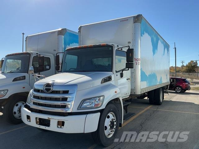 Hino 268 Camion cassonati