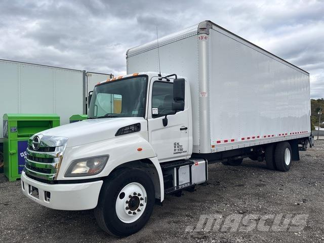 Hino 268 Camion cassonati