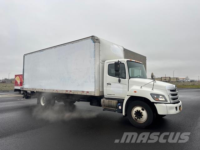 Hino 268 Camion cassonati