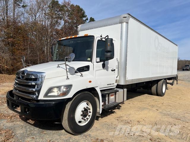 Hino 269 Camion cassonati