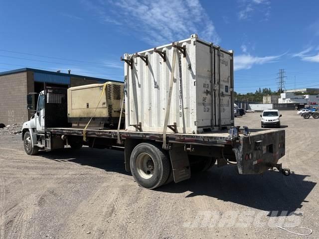 Hino 308 Camion con sponde ribaltabili