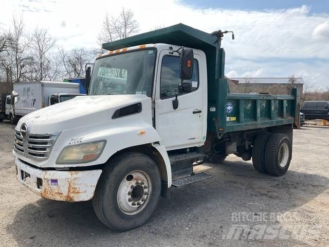 Hino 338 Camion ribaltabili